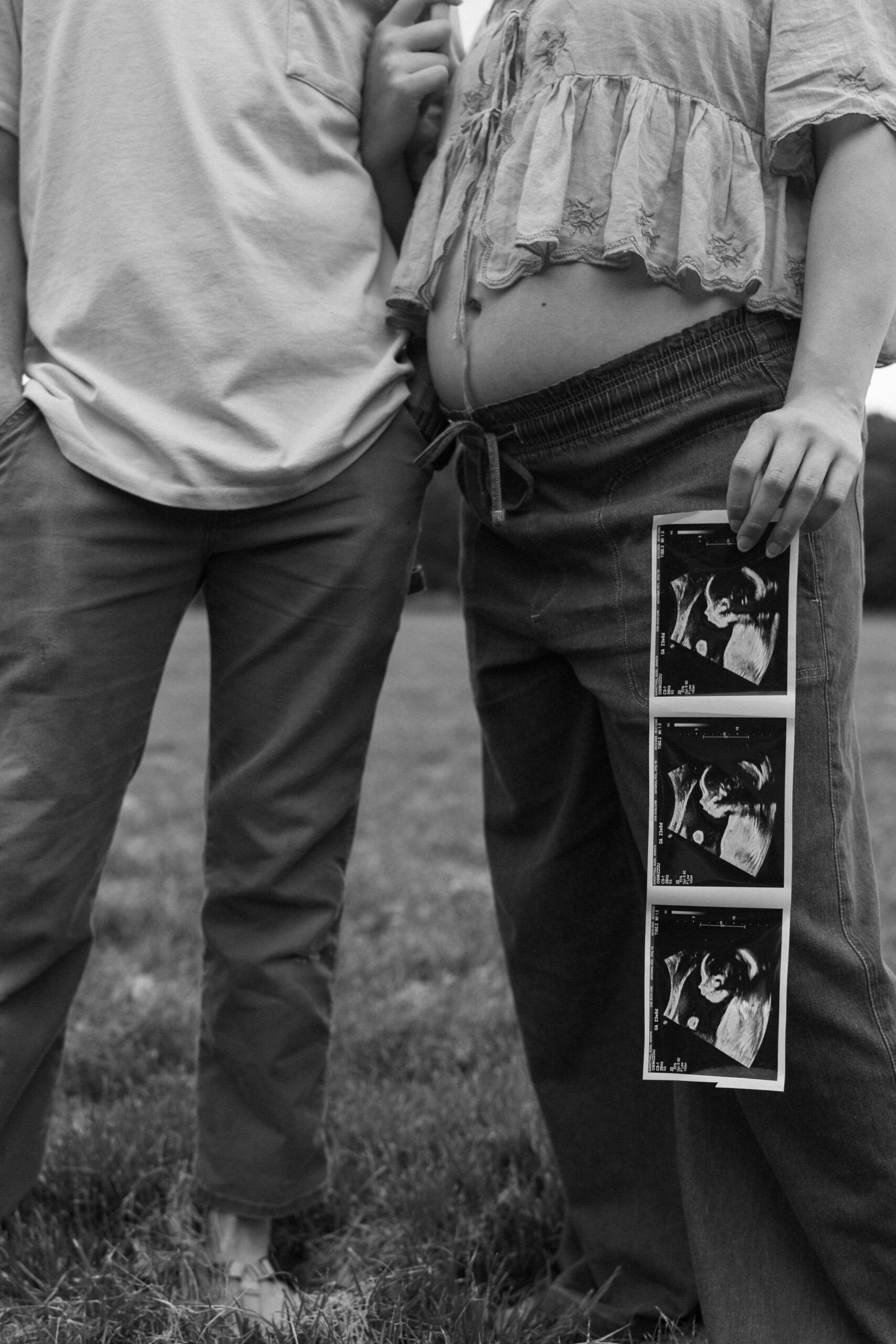 expecting couple candid maternity session